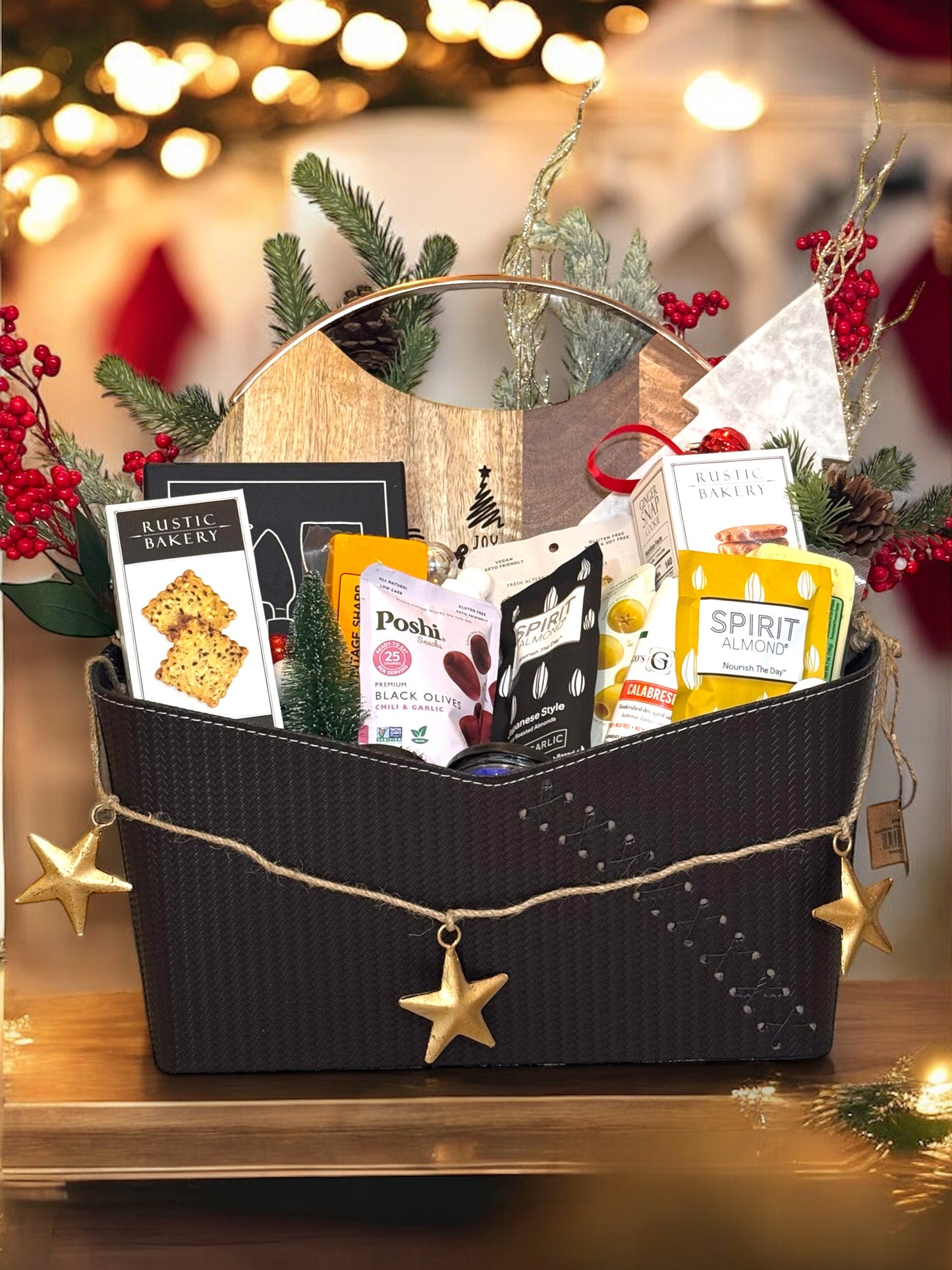Holiday Luxe Artisan Charcuterie Basket | Entertainer’s Dream Gift Basket