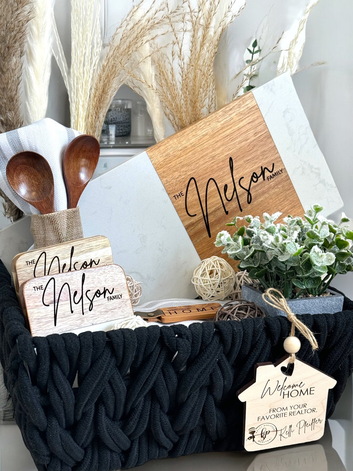 Custom Closing Gift Basket (Small)| Realtor Gift Basket | Welcome Home Gift Basket | Realtor Closing Gift