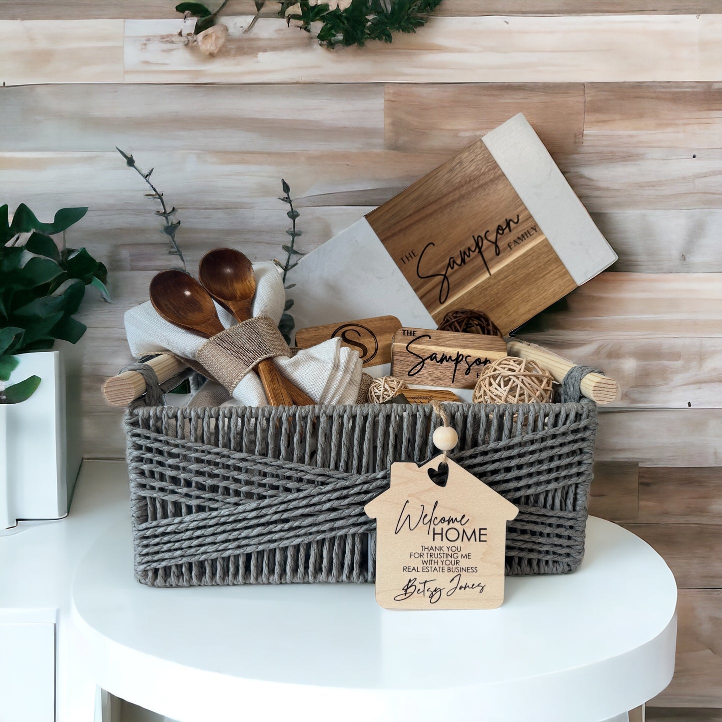 Custom Closing Gift Basket (Small)